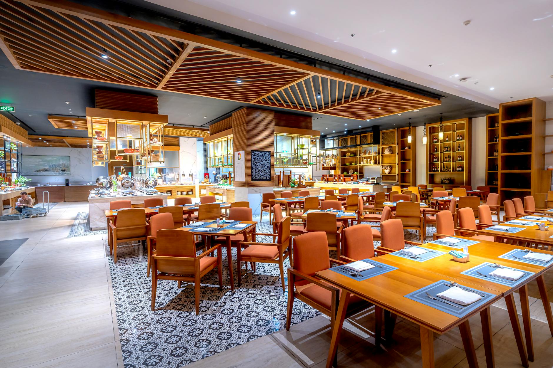 Dining & Cafรฉs โ Bishkek