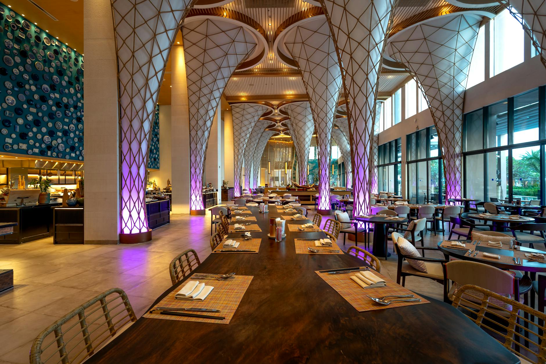 Dining & Cafés — Dubai Investment Park