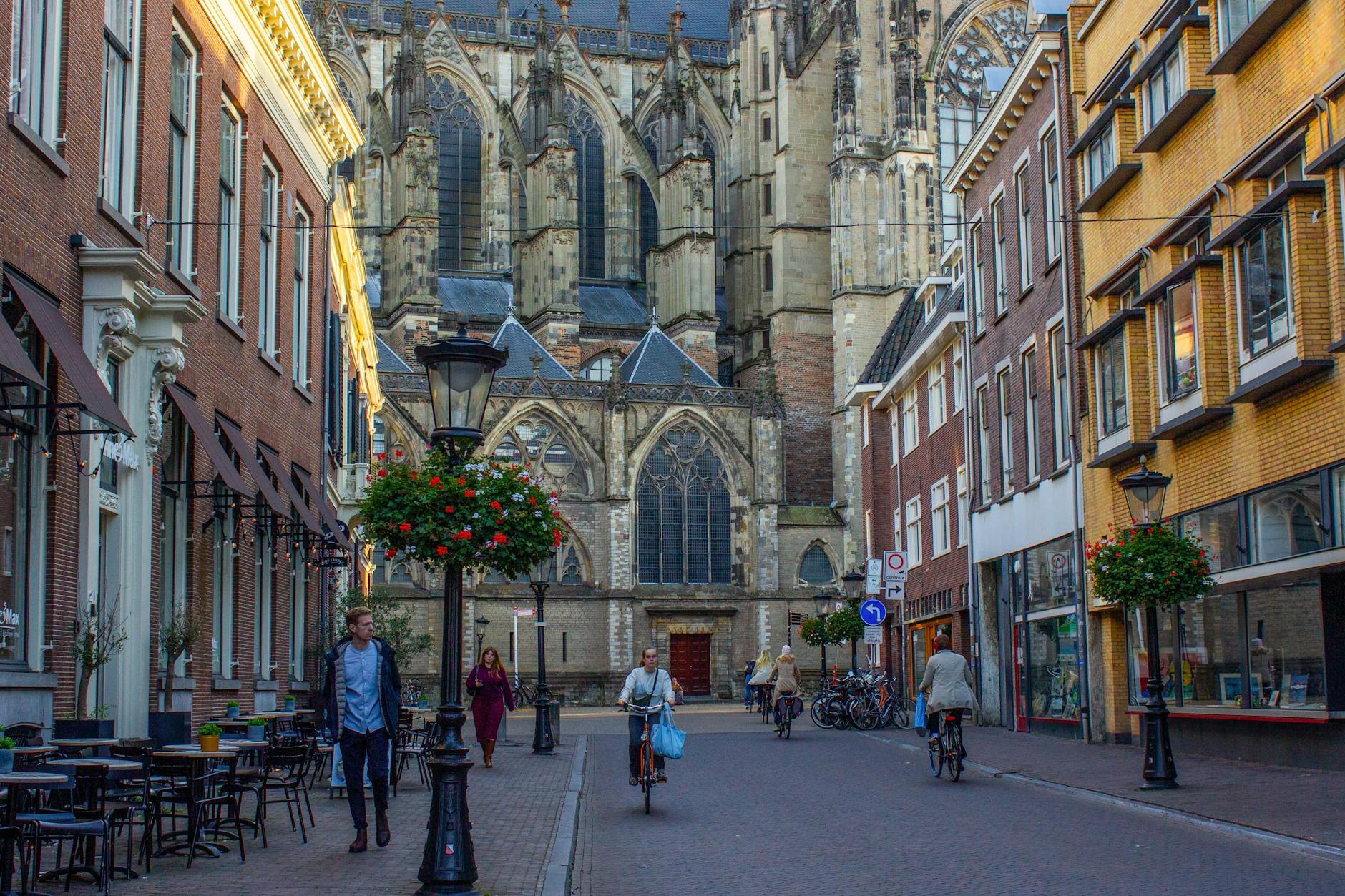 A Look into Amsterdam De Pijp — Amsterdam De Pijp