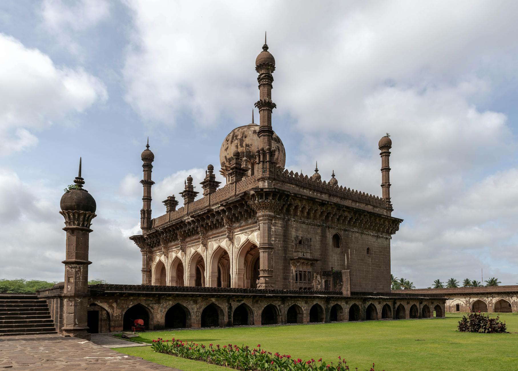 The Lifestyle — Bijapur