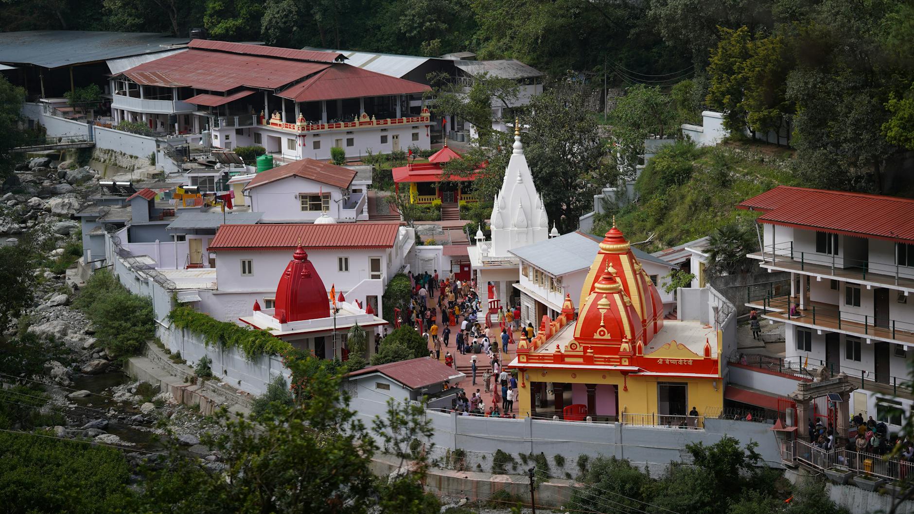 Nearby Attractions — Devprayag
