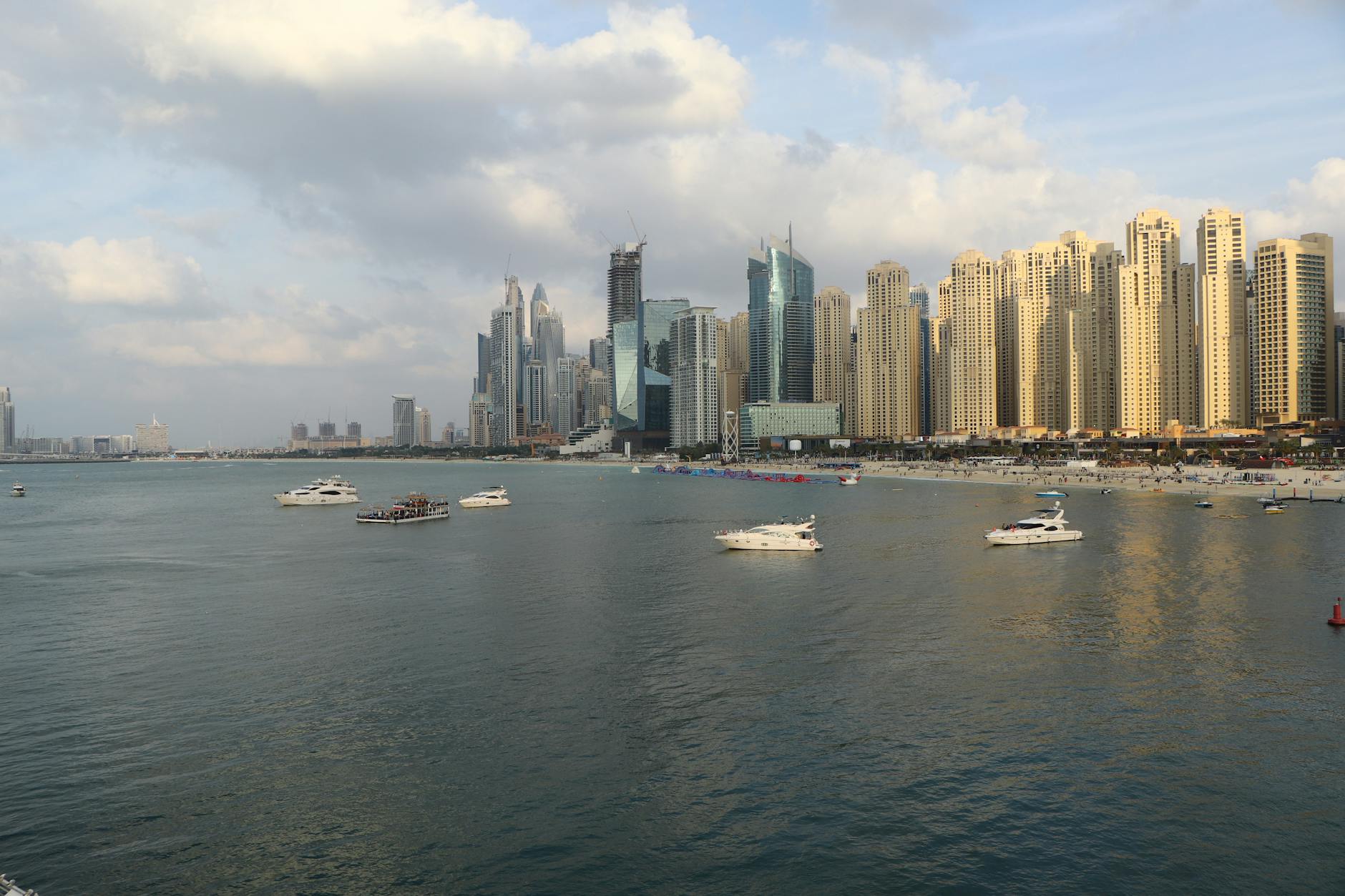Nearby Attractions — Dubai Marina
