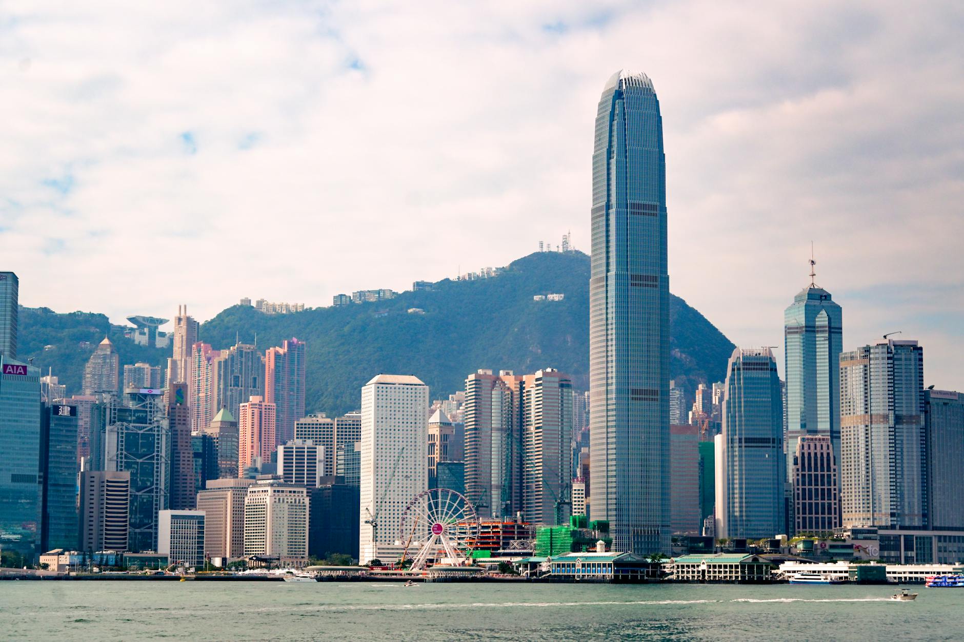 What to Expect — Hong Kong Causeway Bay