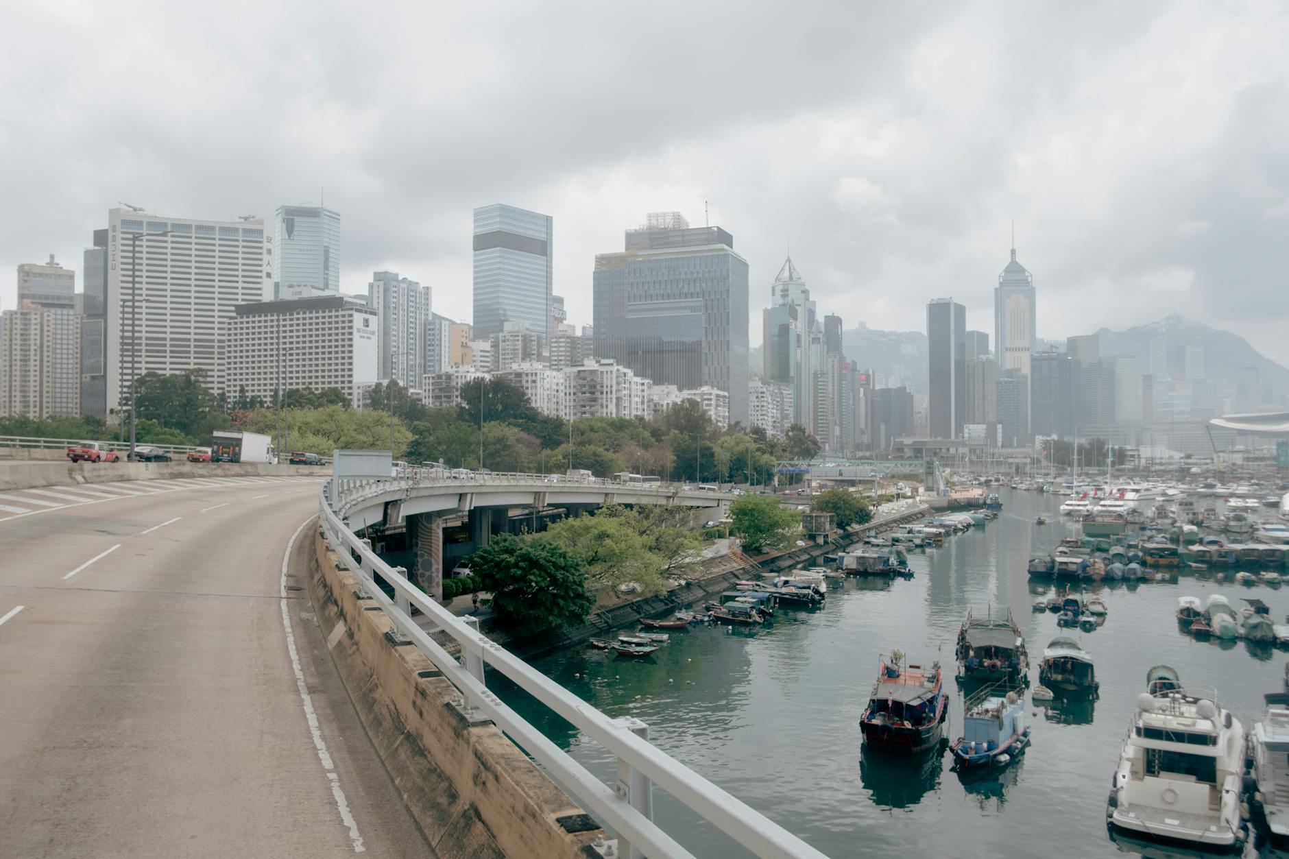 What to Expect — Hong Kong Causeway Bay