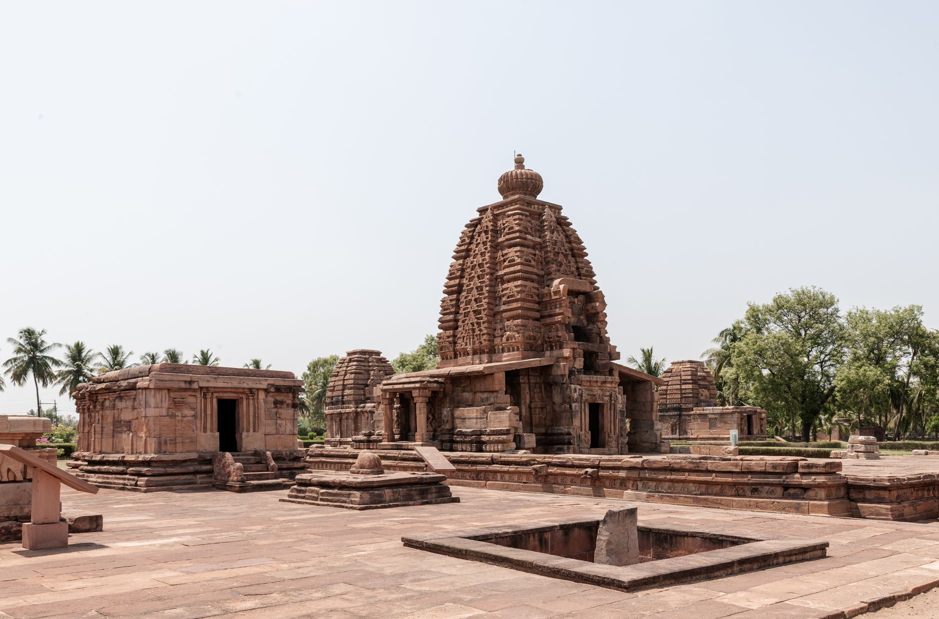 Nearby Attractions — Indiranagara