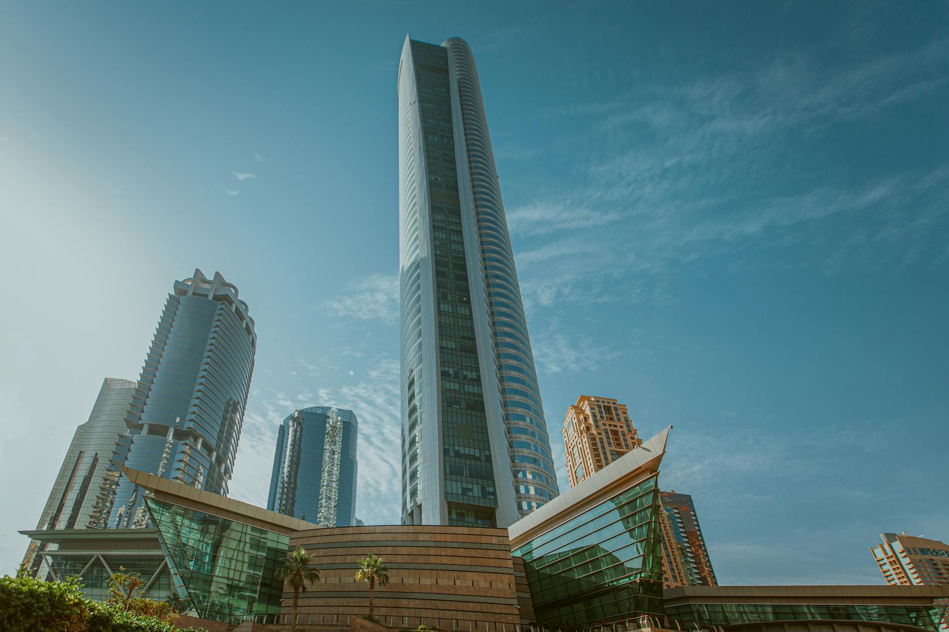 The Lifestyle — Jumeirah Lake Towers