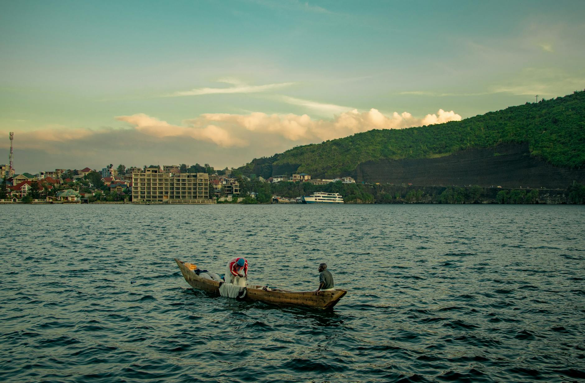 What to Expect — Lake Kivu Rubavu