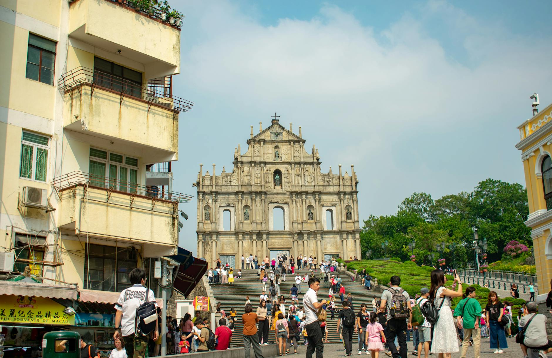 Nearby Attractions — Macau Peninsula