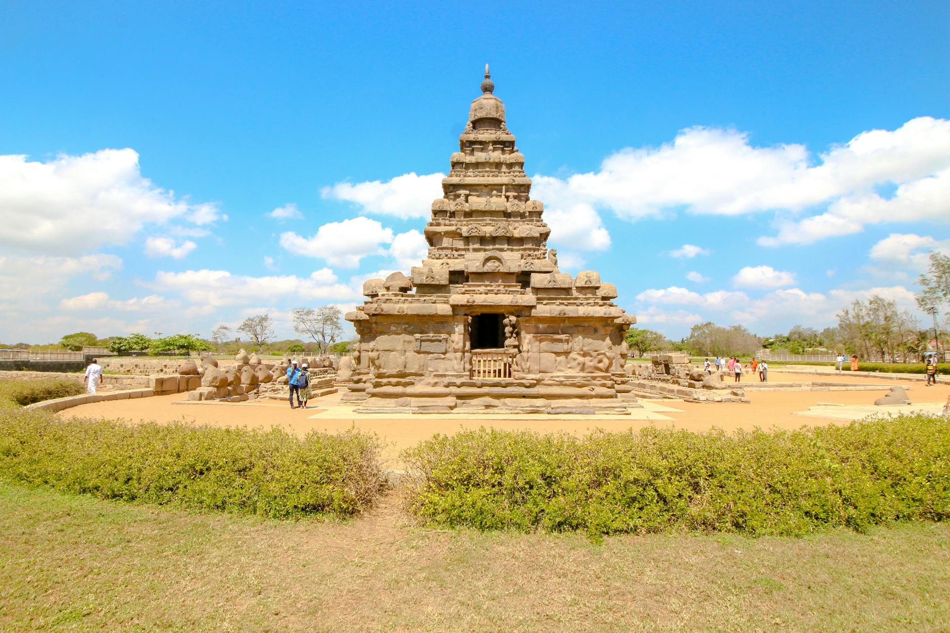 What to Expect — Mahabalipuram