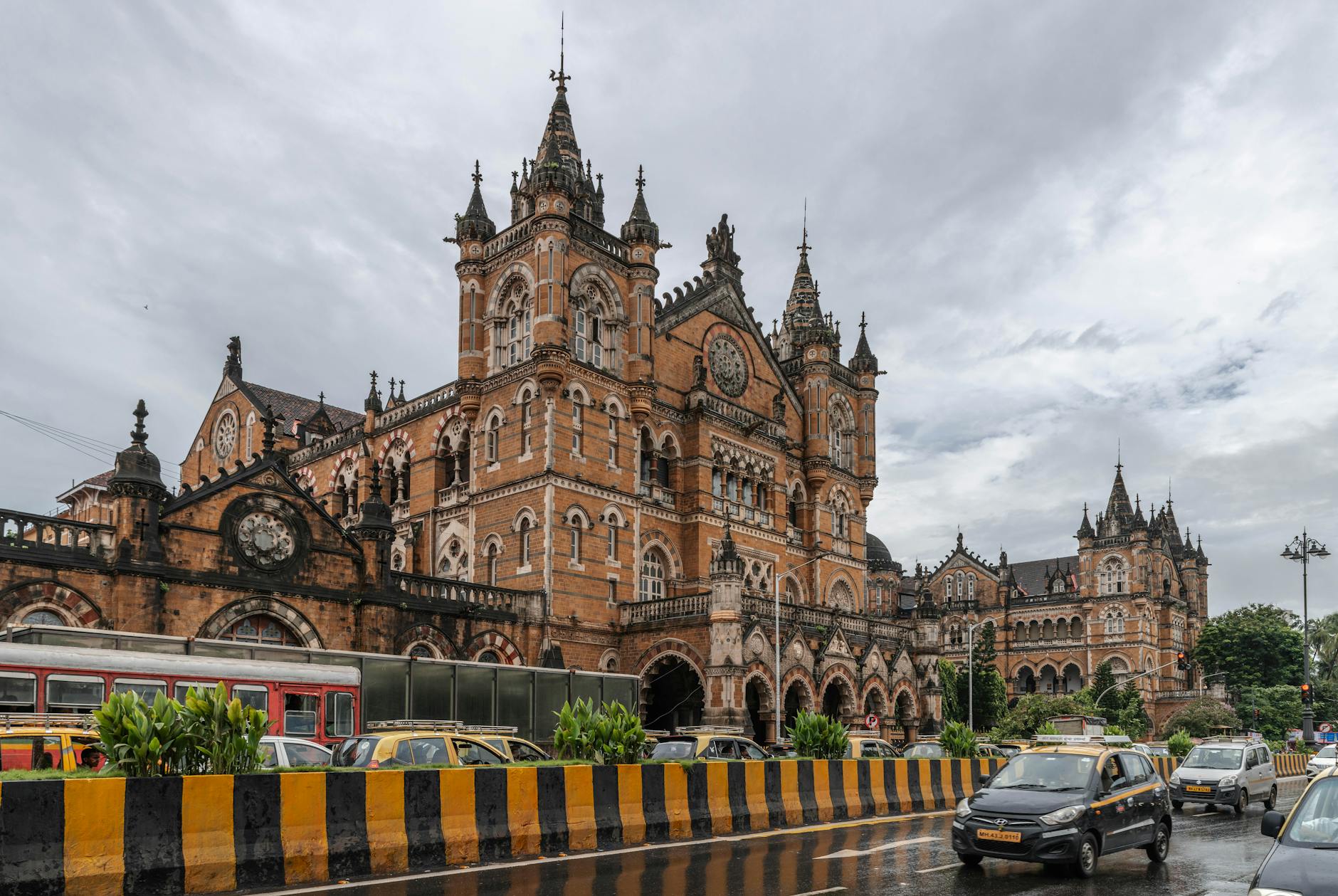 What to Expect — Mumbai