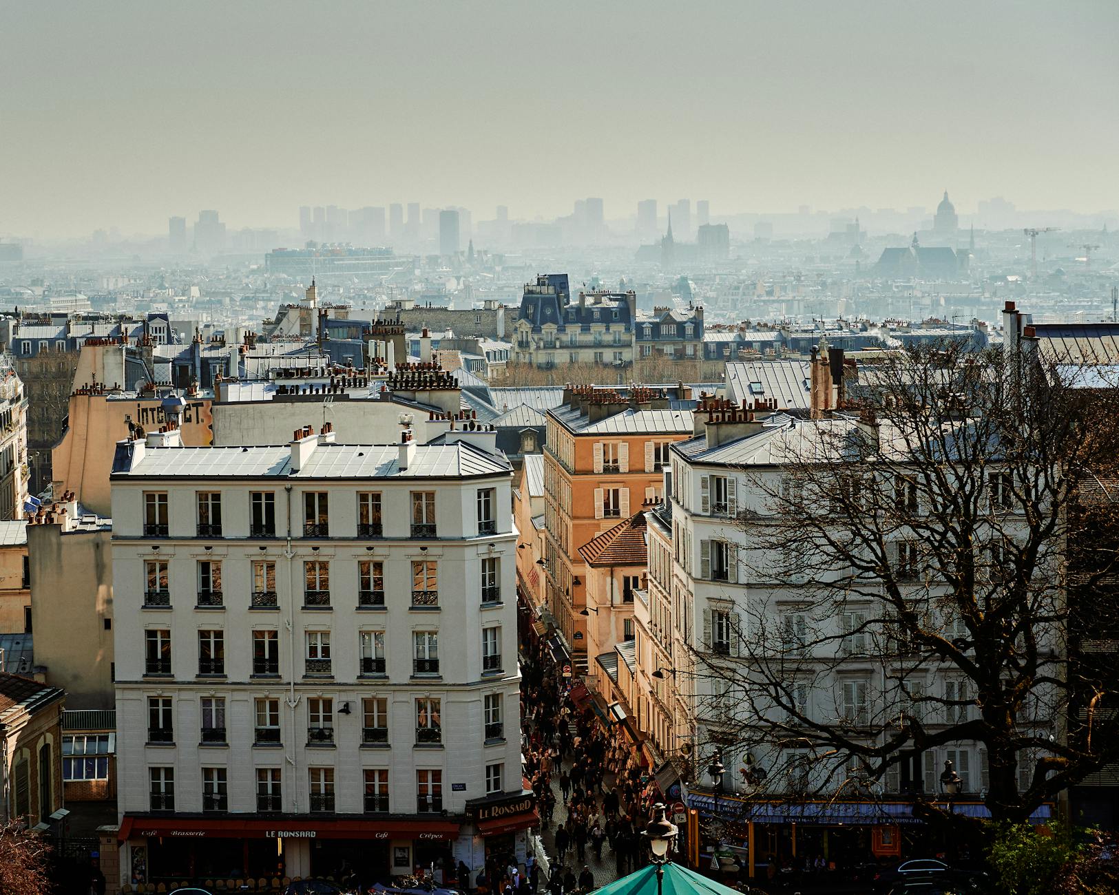 The Lifestyle — Paris Montmartre