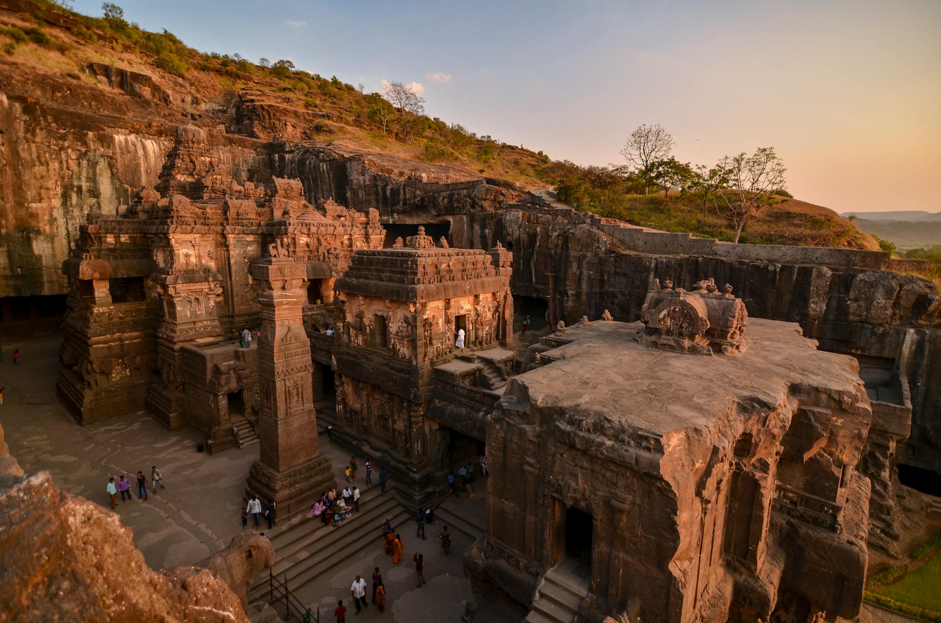 Nearby Attractions — Pohi