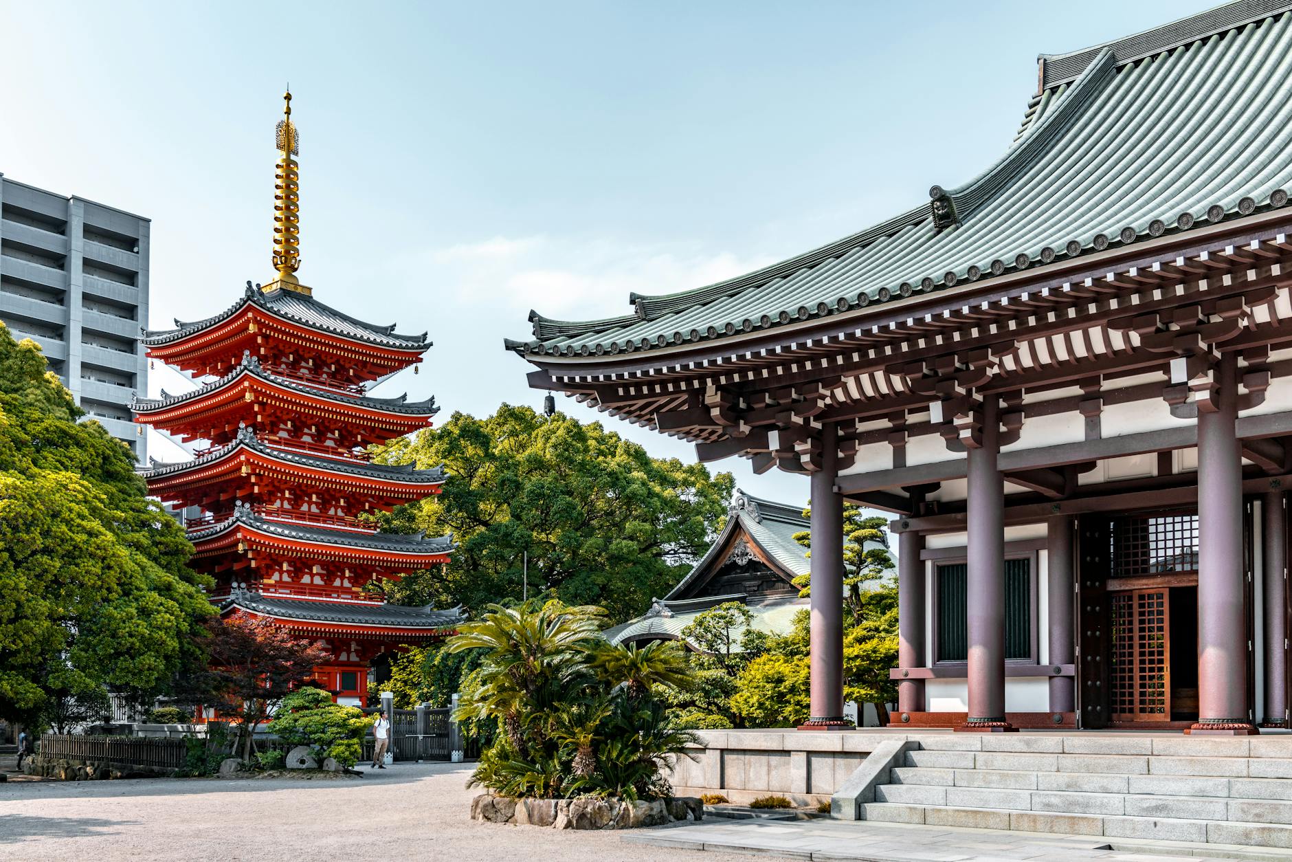 Nearby Attractions — Usa